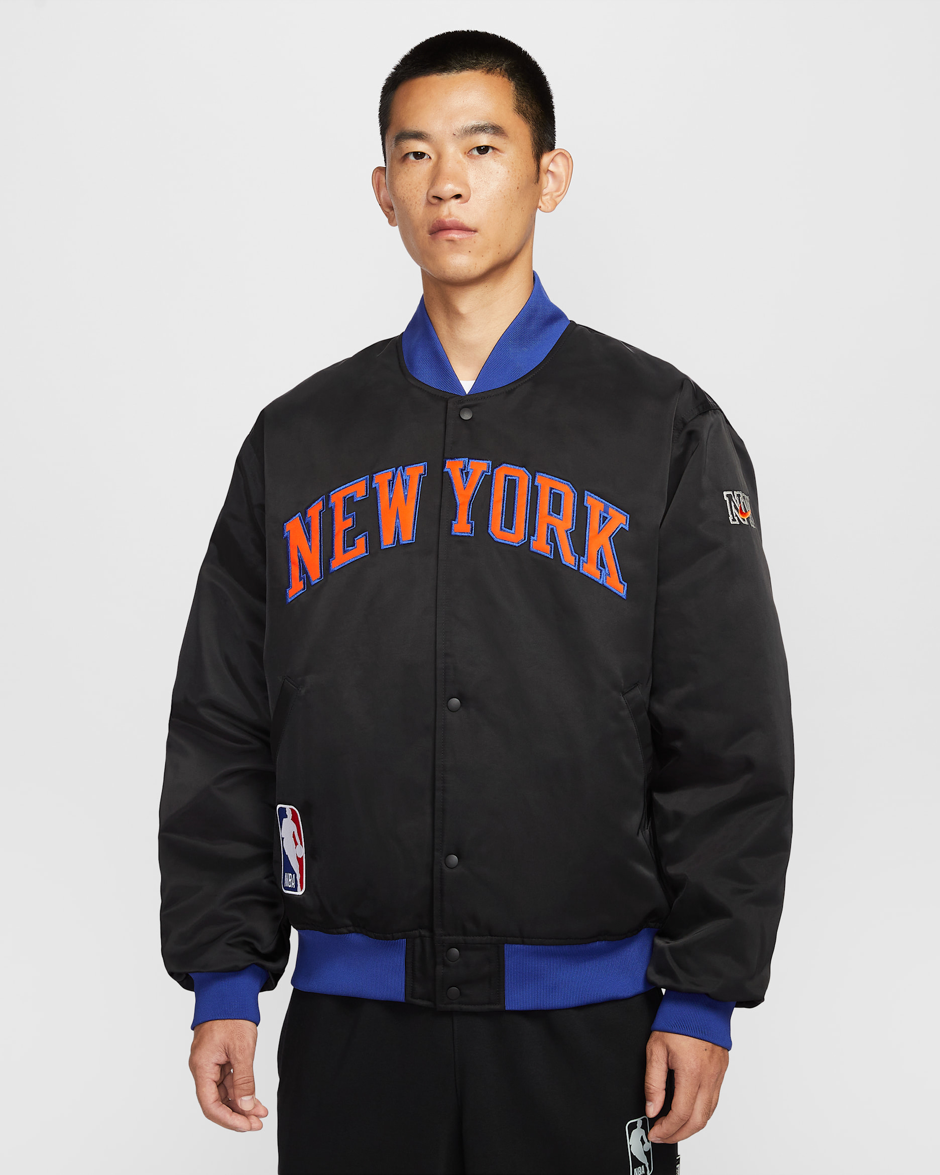 New York Knicks City Edition Men's Nike NBA Premium Jacket. Nike.com